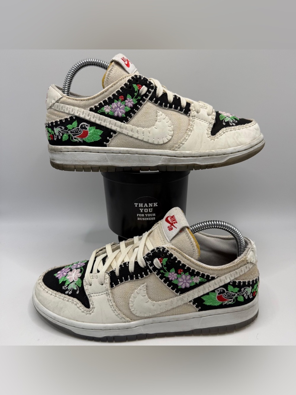 Nike SB Dunk Low The Garden N7 Floral Embroidered Women’s Size 6US/EU 37